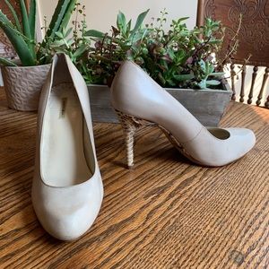 Max Studio Marabel Leather pumps Snakeskin heel 7